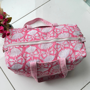 Sac de voyage de luxe en coton matelassé fait main en Inde, léger, avec bandoulière, pour la gym, style bohème, grande capacité, portable - Product Image 1