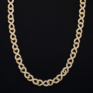 สร้อยข้อมือเงินแท้ 925 ประดับมอสซาไนต์ทรงกลมเจียระไนแบบเหลี่ยมเพชร  แบบ Cuban Link  สำหรับทั้งชายและหญิง เหมาะสำหรับงานแต่งงานและงานปาร์ตี้ - Product Image 2