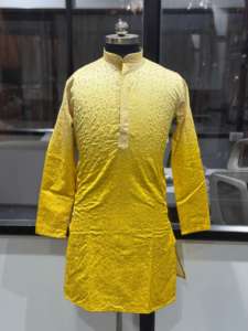 Kurta de qualité supérieure à motifs ombragés avec broderie lourde de sequins, idéal pour les tenues ethniques de créateur pour les fêtes, disponible en gros. - Product Image 5