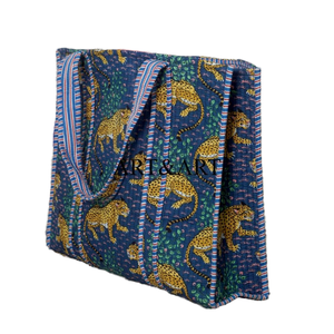 Bolsa de Mano Acolchada Hecha a Mano en India, Estilo Bohemio, con Estampado Animal Vintage de Algodón de Alta Calidad, para Mujer, para Compras - Product Image 2