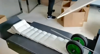 Nouvelle machine automatique de pliage et de reliure à fil avec alimentation par rassemblement pour la fabrication de dos de magazines et de livrets
