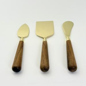 Ensemble de couteaux à fromage en acier inoxydable faits à la main, 3 couteaux à fromage élégants pour la charcuterie, cadeau élégant pour les dîners et les réceptions - Product Image 2