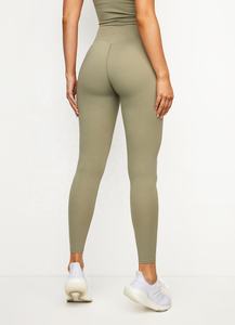 2024 ropa de yoga personalizada ropa deportiva de entrenamiento gimnasio fitness conjuntos mujeres de alta calidad de dos piezas scrunch Butt leggings y conjunto de sujetador - Product Image 3
