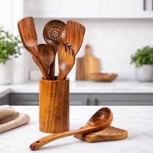 Ensemble d'ustensiles de cuisine en bois d'acacia 7 pièces avec support et planche à charcuterie - Product Image 5