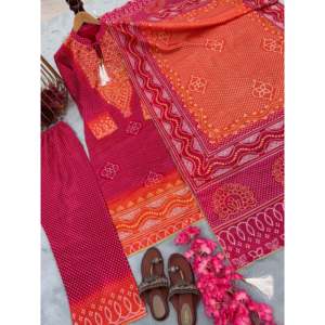 Conjuntos de diseñador para mujer Pure Chinon Silk Top Plazzo Dupatta para ropa de fiesta - Product Image 4