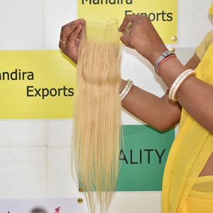 Cheveux alignés à cuticules bon marché génie trame blonde 7*7 fermeture droite machine Double trame vague profonde cheveux humains vierges vietnamiens - Product Image 5