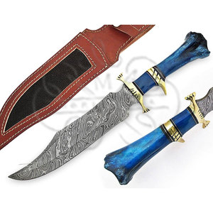 Couteau de survie Bowie en acier Damas pour la chasse, le camping et la randonnée, durable et multi-usages, avec manche en os de chameau - Product Image 4