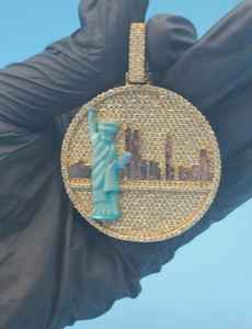 Pendentif Moissanite Statue de la Liberté avec l'horizon de New York, plaqué or de luxe, serti de pierres, en argent 925, bijoux fins, pendentifs et breloques - Product Image 6