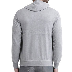 Sweats à capuche tendance pour hommes avec fermeture éclair, capuche réglable, poches avant et coupe décontractée, parfaits pour le streetwear et les tenues décontractées - Product Image 3