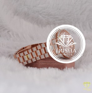 Reloj de Pulsera de Lujo para Mujer, Calidad de Exportación, Oro Rosa, Acero Inoxidable, Elegante, de Cuarzo, en Venta - Product Image 2