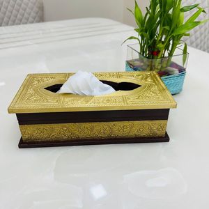 Porte-boîte à mouchoirs en métal au design unique avec finition artistique pour la décoration du salon, de la salle de bain et du bureau - Product Image 1