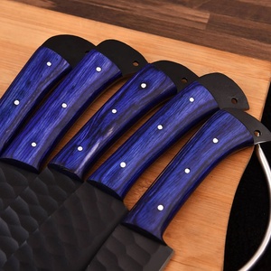 Juego de Cuchillos de Chef Profesionales de Acero al Carbono de 5 Piezas, Marca Ahmad Fabric, Hechos a Mano, Mango de Resina, Funda de Cuero, Diseño Moderno, Personalizable - Product Image 3