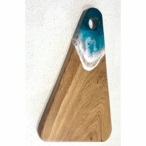 Planche à découper artisanale en bois et résine époxy, motif vague océanique créative, plateau de service pour charcuterie et fromages - Product Image 1