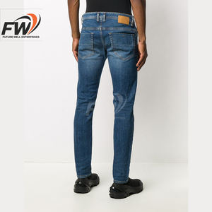 Artículo en Oferta: Jeans para Hombre, Clásicos de Mezclilla con 5 Bolsillos, Cinturón, Transpirables, Cómodos, Fáciles de Cuidar, Elásticos, Precio al por Mayor - Product Image 4