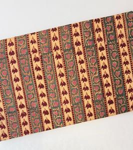 Tissu Cambric Léger et Respirant en Coton Pur Tricoté à Motifs Floraux, Séchage Rapide, pour Vêtements de Filles et Décoration Intérieure – Vente en Gros pour l'Exportation Indienne - Product Image 1