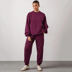 Ensemble de survêtement polaire uni personnalisé pour femme, deux pièces, pull à capuche et pantalon de jogging, vente en gros - Product Image 1