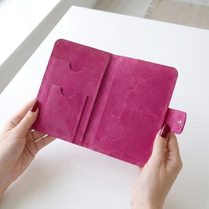 Portefeuille de voyage en cuir avec protection RFID, porte-cartes multiples, étiquette de bagage, logo personnalisé, vente en gros, usine OEM, prix bas - Product Image 3