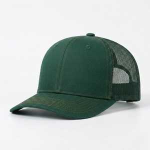 Casquette Trucker Unisexe Vert Foncé avec Dos en Maille Respirante, Fermeture Snapback Réglable, Visière Courbée – Idéale pour le Quotidien, les Sports de Plein Air et un Style Décontracté - Product Image 6
