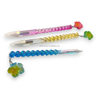 Stylos en plastique mignons et élégants de 0.5mm pour la largeur d'écriture de papeterie promotionnelle d'école et de bureau