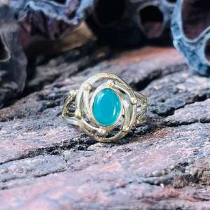 Anillo de Calcedonia Azul, Anillo Boho con Diseño en Espiral, Anillo de Latón Dorado, Anillo Étnico de Latón, Anillo Vintage, Venta al por Mayor - Product Image 4