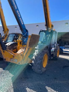 2018 512-56 S Used Telehandler Reliable High Reach Lifting Equipment - Product Image 5