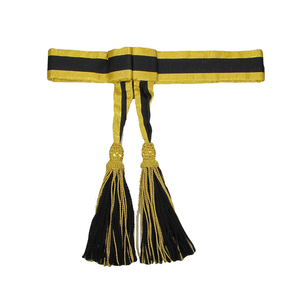Ceinture de cérémonie brodée en dentelle noire et or avec larges attaches en laiton, ajustable avec épingle de sûreté, de luxe - Product Image 2