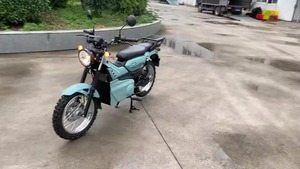 Motocicleta eléctrica de alto rendimiento de 72V y 2000W con cuadro curvo de carreras, motor central, sistema de frenos de disco, apta para todo tipo de carretera. - Product Image 2