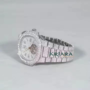 Montre de luxe en quartz avec cadran à chiffres romains entièrement sertie de diamants Moissanite, bracelet en acier inoxydable, montre unisexe - Product Image 5