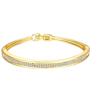 Bracelet jonc en or jaune 14 carats avec diamants taille ronde Bracelet à la mode pour les fiançailles, les anniversaires de mariage ou les fêtes - Product Image 1