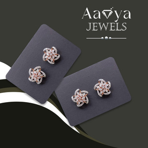 Pendientes de Diamantes Cultivados en Laboratorio, Certificados por HRD, Oro Sólido de 14K de Lujo para Mujer, para Usar en Todas las Ocasiones, Compre Directamente a un Proveedor Indio de Confianza - Product Image 4
