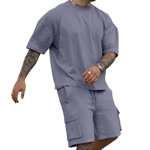 ชุดลำลองผู้ชายแบบใหม่ เสื้อยืดแขนสั้นทรงหลวมและกางเกงขาสั้นเอวยางยืดสำหรับฤดูร้อน - Product Image 1