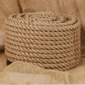 Corde en fibre de jute 100% naturelle, largeur 0,8 po, longueur 1968,5 po - Product Image 1