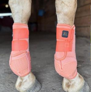 BRAND ZONE Protège-tendons en néoprène pour chevaux, ensemble de 4 protections pour les jambes, comprenant deux protections avant et deux protections arrière - Product Image 2