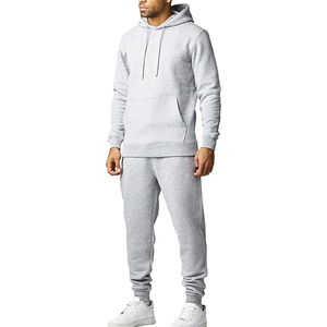 Ensemble de survêtement personnalisé en molleton français 300 GSM pour homme, sweat à capuche et pantalon, logo brodé, beige sable, tenue streetwear - Product Image 1