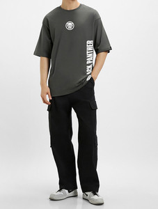 เสื้อยืดคอตตอนผู้ชายพิมพ์ลาย DTF แบบกำหนดเอง คุณภาพพรีเมียม คอกลม สวมใส่สบาย ระบายอากาศได้ดี เนื้อผ้านุ่ม ผู้ผลิตแบบ OEM และ ODM - Product Image 2