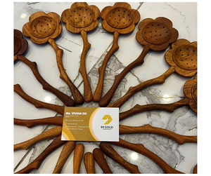 Vente directe usine : Cuillère-filtre à thé en bois motif fleur, Cuillère en bois, Outil à thé en bois rouge avec logo personnalisé, Cuillère en bois motif fleur, Cuillère en bois massif 2026 - Product Image 1