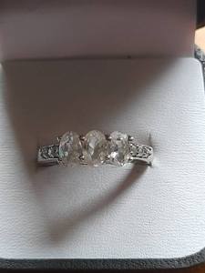 Anillo de Plata de Ley con Cuarzo Óptico, Joyería Artesanal con Piedras Preciosas, Diseño Elegante para Mujer, Venta al Por Mayor para Exportación - Product Image 5