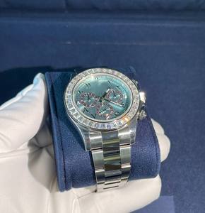 Montre-bracelet en acier inoxydable avec verre diamanté blanc - Mouvement mécanique entièrement automatique, moissanite, résistance à l'eau 10 bars, bracelet noir - Product Image 2