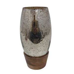 Portavelas decorativo para el hogar con acabado plateado antiguo, último diseño de vidrio y madera para Navidad - Product Image 1