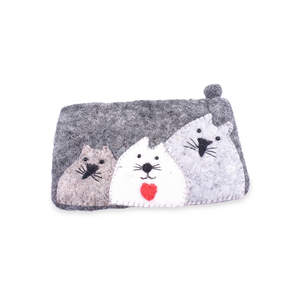 กระเป๋าใส่เครื่องประดับรูปครอบครัวแมวทำจากผ้าสักหลาด - Product Image 2
