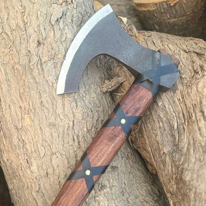 Hacha de Camping de Grado Industrial para Exteriores con Mango de Madera y Cabeza de Acero de Alta Calidad, Adecuada para Supervivencia, Bushcraft y Corte de Leña - Product Image 4