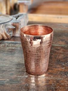 Verre à eau en cuivre finition naturelle, style non peint, finition lisse, verre à eau en cuivre personnalisé - Product Image 6