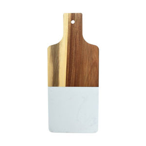 Elegante tabla de cortar de mármol blanco y madera de acacia con asa, hecha a mano, con acabado natural, bandeja para servir. - Product Image 1