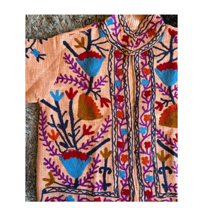 Chaqueta Bordada Estilo Bohemio Suzani para Mujer, Prenda Étnica Hecha a Mano, Superventas - Product Image 3