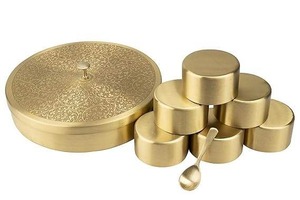 Distributeur d'eau en cuivre de qualité supérieure avec design écologique à double paroi et plusieurs compartiments pour un stockage frais et organisé des masala - Product Image 3
