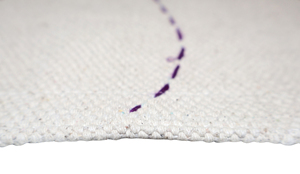 Alfombra Kantha de Algodón de 2x3 Pies, Hecha a Mano, Estilo Boho, Decoración para el Hogar, Alfombra Artesanal para Sala de Estar, Antideslizante, Ecológica - Product Image 4