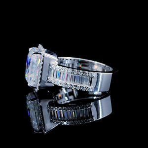 แหวนเพชรแล็บทรงเรเดียนท์คัท 1 กะรัต หรูหรา ตัวเรือนทองคำแท้ 14K วงแหวนเงางาม ความสะอาดระดับ IF SI2 ขายส่งเครื่องประดับ B2B - Product Image 3