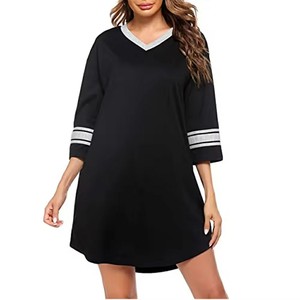 Camiseta de Mujer con Cuello en V, Corte Holgado, Bajo Curvo, 100% Algodón y Spandex, Ecológica, Transpirable, con Logotipo Personalizado, Gran Venta - Product Image 1