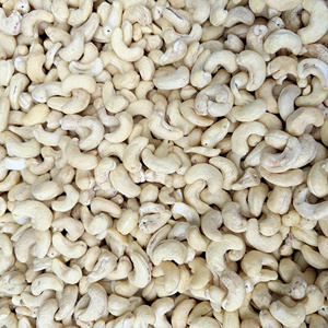 Noix de cajou séchées brutes de haute qualité SANTIGO W210/W240, best-seller du Vietnam, emballage personnalisé, durée de conservation de 2 ans - Product Image 1