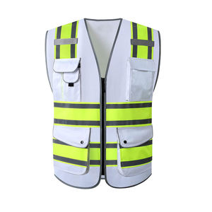 Gilets de sécurité personnalisés en gros, multi-poches, derniers modèles, faible MOQ 2026 - Product Image 1